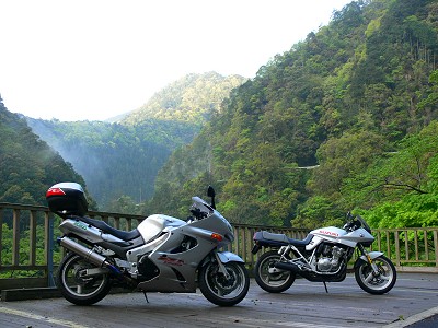 �l���E�Z�J���L�����v�� 2006.4.29